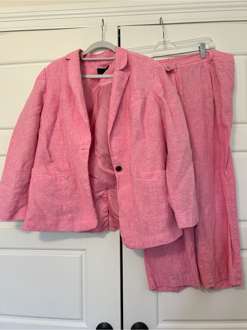 Talbots Pink Linen Women’s Blazer and Pants Suit Set